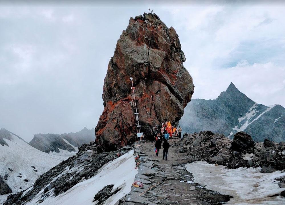 Shrikhand Mahadev Yatra and Trek in Himachal Pradesh